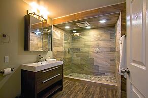 Howey Bay Motel & Restaurant