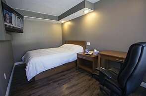 Howey Bay Motel & Restaurant