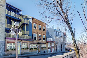 North House - Manoir des Remparts / Hotel Automatisé