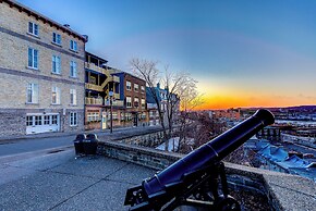 North House - Manoir des Remparts / Hotel Automatisé
