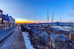 North House - Manoir des Remparts / Hotel Automatisé