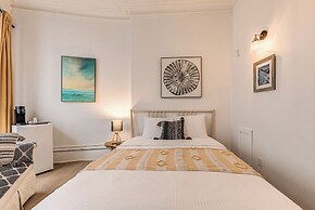 North House - Manoir des Remparts / Hotel Automatisé