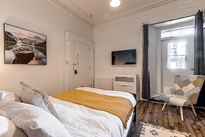 North House - Manoir des Remparts / Hotel Automatisé