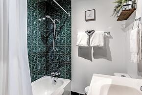 North House - Manoir des Remparts / Hotel Automatisé