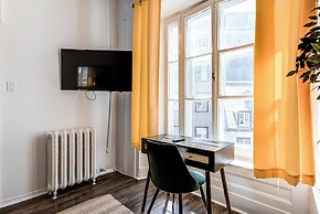 North House - Manoir des Remparts / Hotel Automatisé