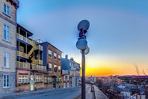 North House - Manoir des Remparts / Hotel Automatisé