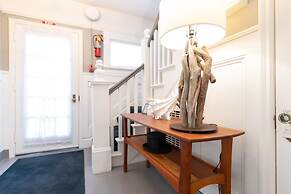 Nantucket Whale Inn