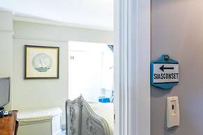 Nantucket Whale Inn