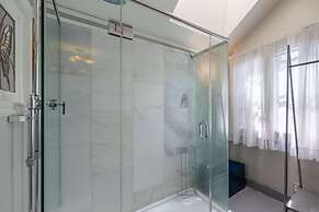 Nantucket Whale Inn