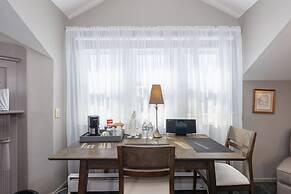 Nantucket Whale Inn
