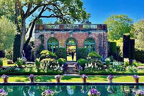 Nantucket Whale Inn