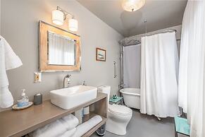 Nantucket Whale Inn
