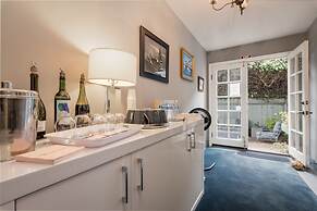 Nantucket Whale Inn