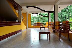 Roy Villa Beach Hotel