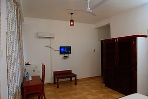 Roy Villa Beach Hotel