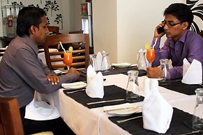 Port View City Hotel