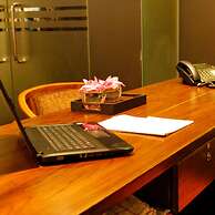 Port View City Hotel