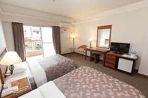 Hoya Hot Springs Hotel