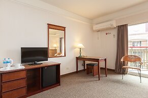 Hoya Hot Springs Hotel