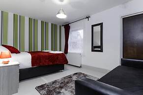 City Gate Serviced Apartments