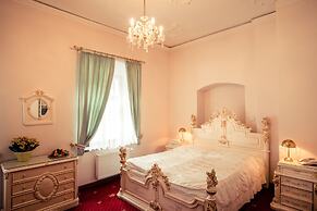 Hotel Gold
