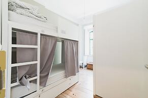 WOT New Lisbon - Hostel