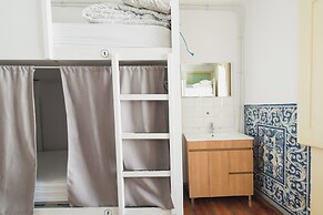 WOT New Lisbon - Hostel