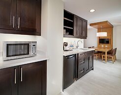 DoubleTree by Hilton Edmonton Downtown