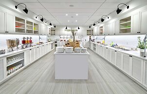 DoubleTree by Hilton Edmonton Downtown