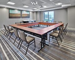 DoubleTree by Hilton Edmonton Downtown