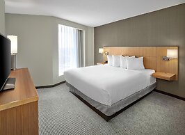 DoubleTree by Hilton Edmonton Downtown