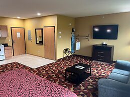 Days Inn & Suites by Wyndham El Dorado
