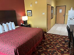 Days Inn & Suites by Wyndham El Dorado