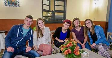 Hostal La Ermita - Hostel