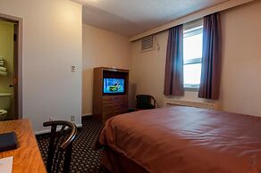 Assiniboine Gordon Inn on the Park