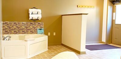 Lodging on the Square