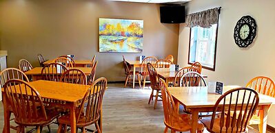 Lodging on the Square