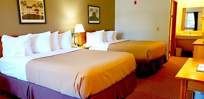 Lodging on the Square