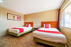 OYO Hotel Beeville - US 181