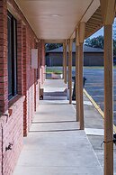 OYO Hotel Beeville - US 181