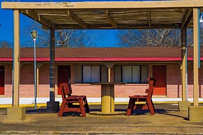 OYO Hotel Beeville - US 181