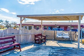 Capital O Hotel Beeville - US 181
