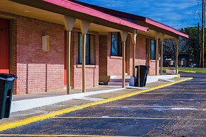 OYO Hotel Beeville - US 181