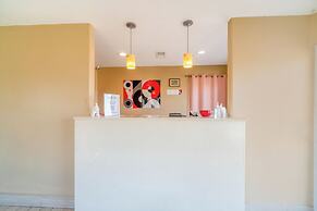 Capital O Hotel Beeville - US 181