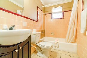 OYO Hotel Beeville - US 181