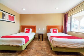 OYO Hotel Beeville - US 181