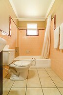 OYO Hotel Beeville - US 181