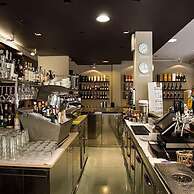 Zara Rooms & Suites
