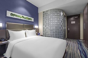 Holiday Inn Express Shenyang North Station by IHG