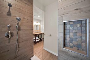 The Inn at Shasta Lake